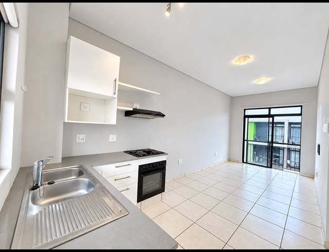1 BEDROOM APARTMENT TO LET IN BALLITO CENTRAL